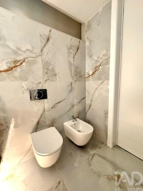 Moradia T3 para Venda em Gemeses