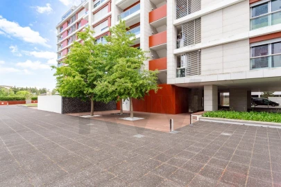 Apartamento T3 para Arrendamento em Alvalade
