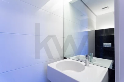 Apartamento T3 para Arrendamento em Alvalade