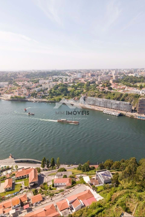 Apartamento T4 para Venda em Santa Marinha
