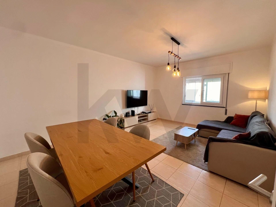 Apartamento T2 para Venda em Portimão Foto 5