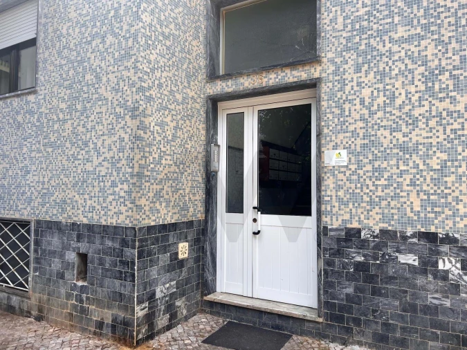 Apartamento T2 para Venda em Portimão Foto 18