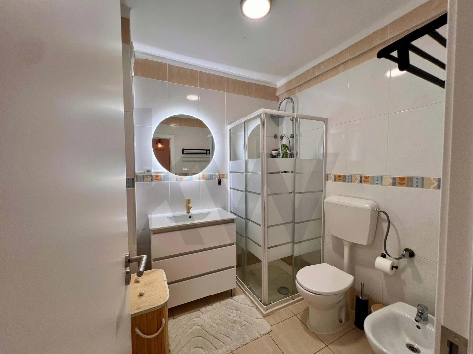 Apartamento T2 para Venda em Portimão Foto 7