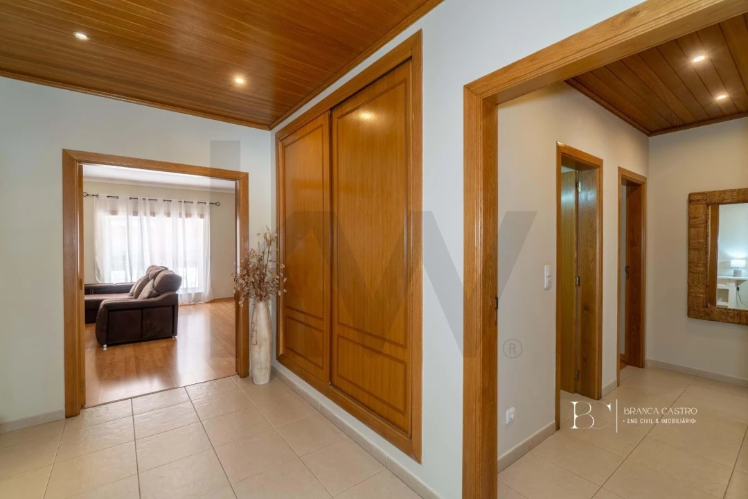 Apartamento T3 para Venda em Vila Real de Santo Antonio Foto 16