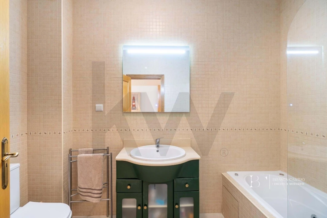 Apartamento T3 para Venda em Vila Real de Santo Antonio Foto 25
