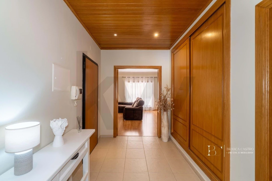 Apartamento T3 para Venda em Vila Real de Santo Antonio Foto 15