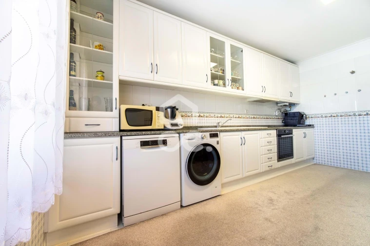 Apartamento T2 para Venda em Cacém e São Marcos Foto 6