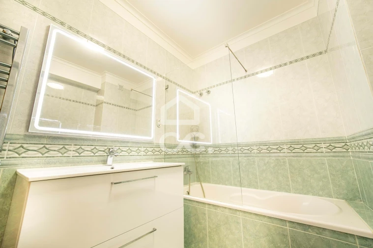 Apartamento T2 para Venda em Cacém e São Marcos Foto 14