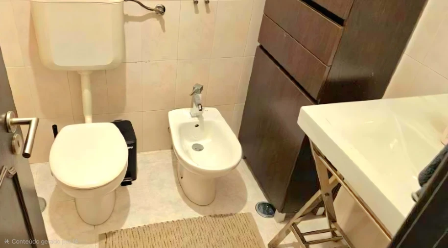 Apartamento T2 para Venda em Rio de Mouro Foto 3