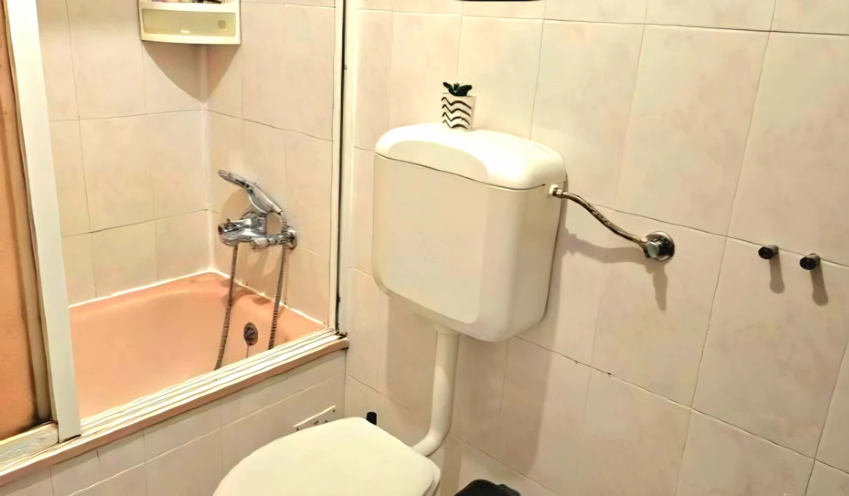 Apartamento T2 para Venda em Rio de Mouro Foto 4