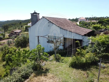 Quinta T3 para Venda em Vila de Rei