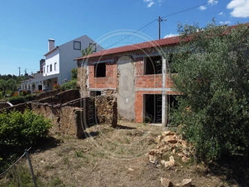 Quinta T3 para Venda em Vila de Rei