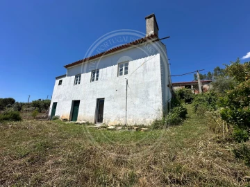 Quinta T3 para Venda em Vila de Rei