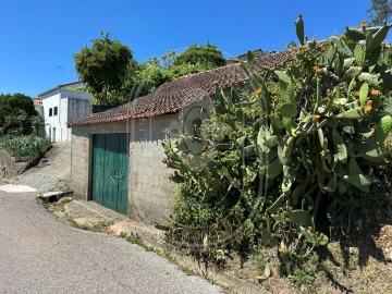 Quinta T3 para Venda em Vila de Rei
