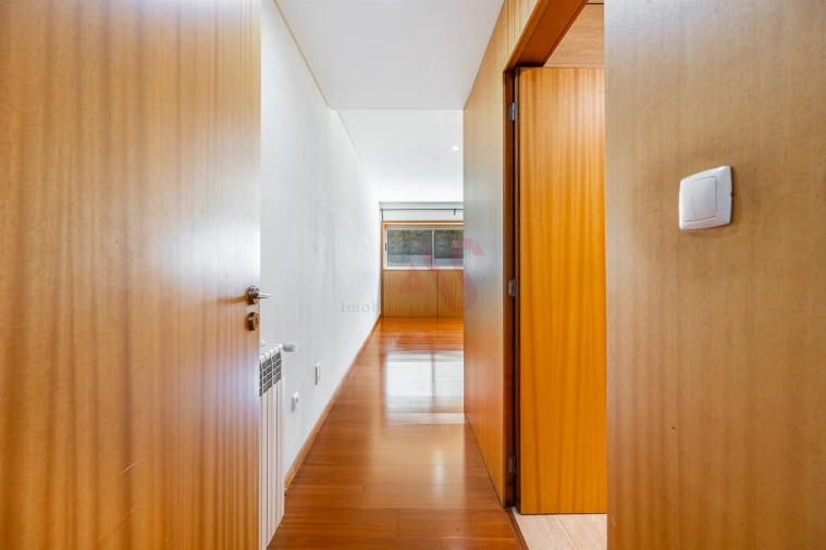 Apartamento T3 para Venda em Candoso Santiago e Mascotelos Foto 13