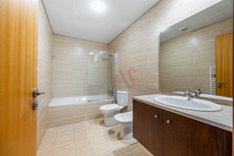 Apartamento T3 para Venda em Candoso Santiago e Mascotelos Foto 17