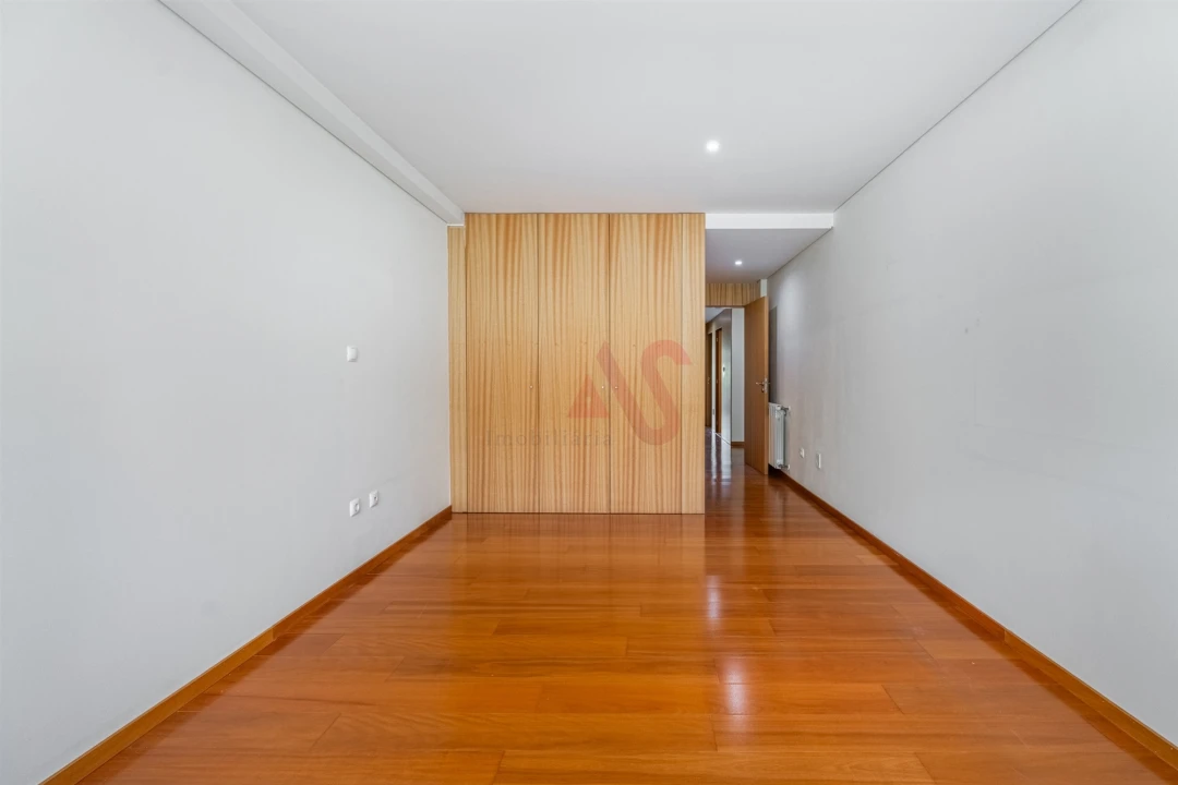 Apartamento T3 para Venda em Candoso Santiago e Mascotelos Foto 18