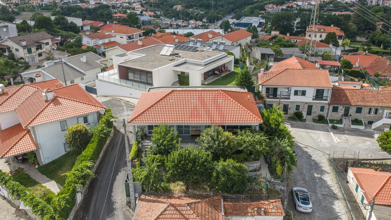 Moradia T3 para Venda em Caldas de Vizela (São Miguel e São João) Foto 5