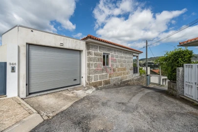 Moradia T3 para Venda em Caldas de Vizela (São Miguel e São João)
