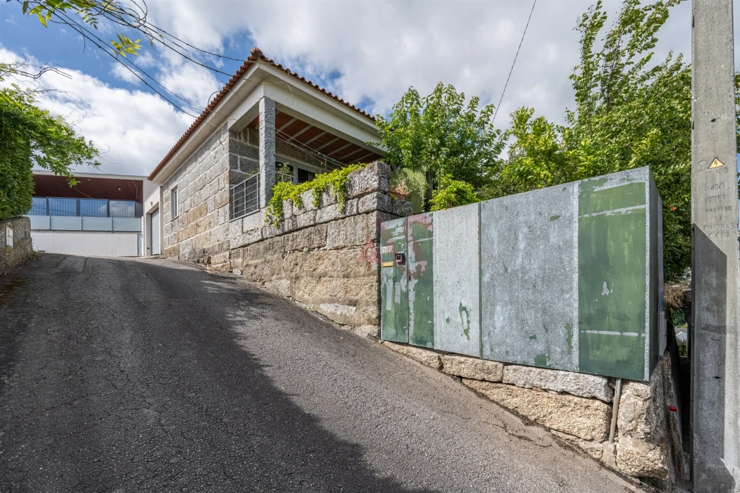 Moradia T3 para Venda em Caldas de Vizela (São Miguel e São João) Foto 25