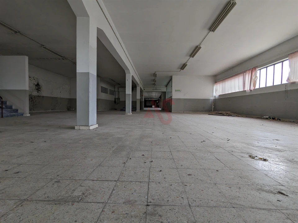 Negócio para Arrendamento em Cepães e Fareja Foto 7