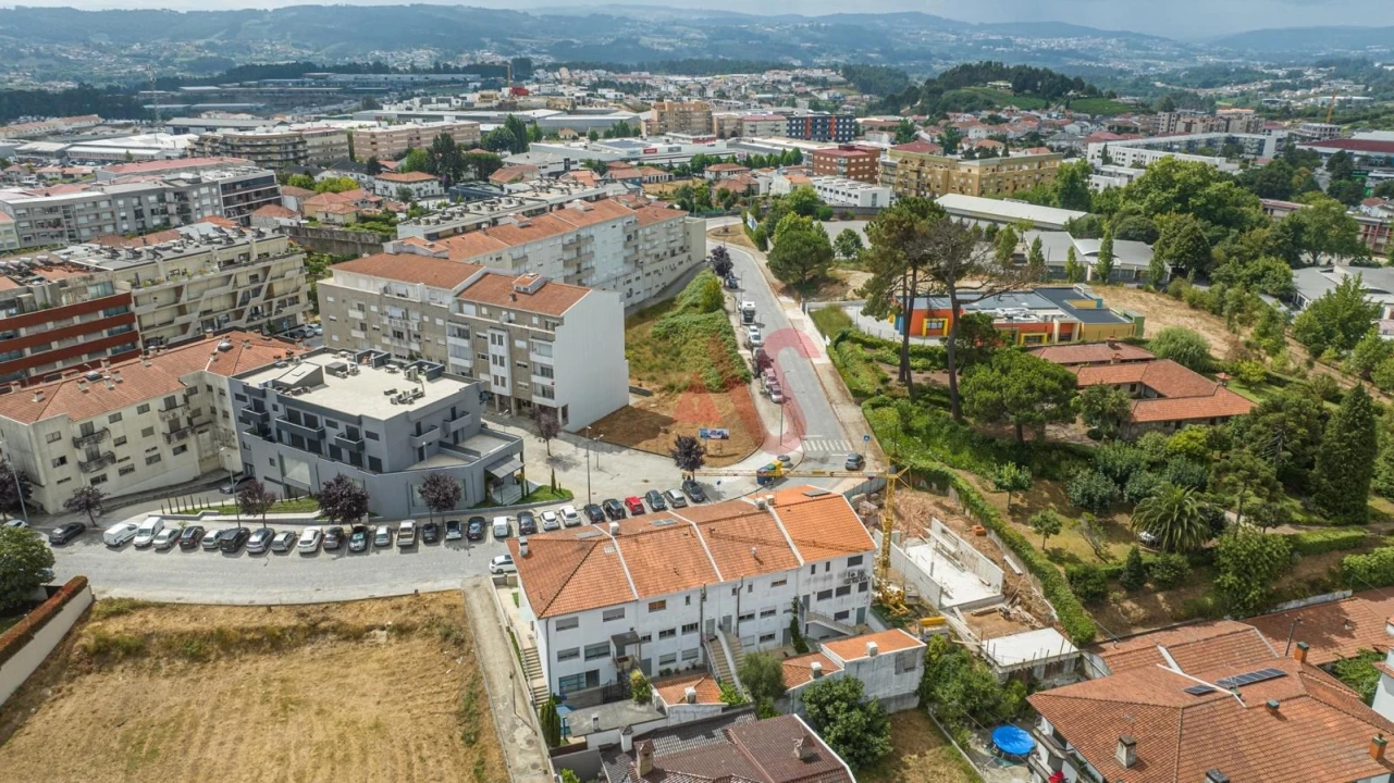 Apartamento T3 para Venda em Cristelos, Boim e Ordem Foto 16