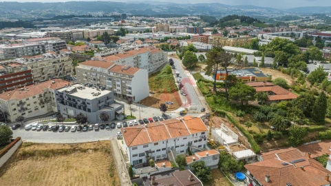 Apartamento T3 para Venda em Cristelos, Boim e Ordem