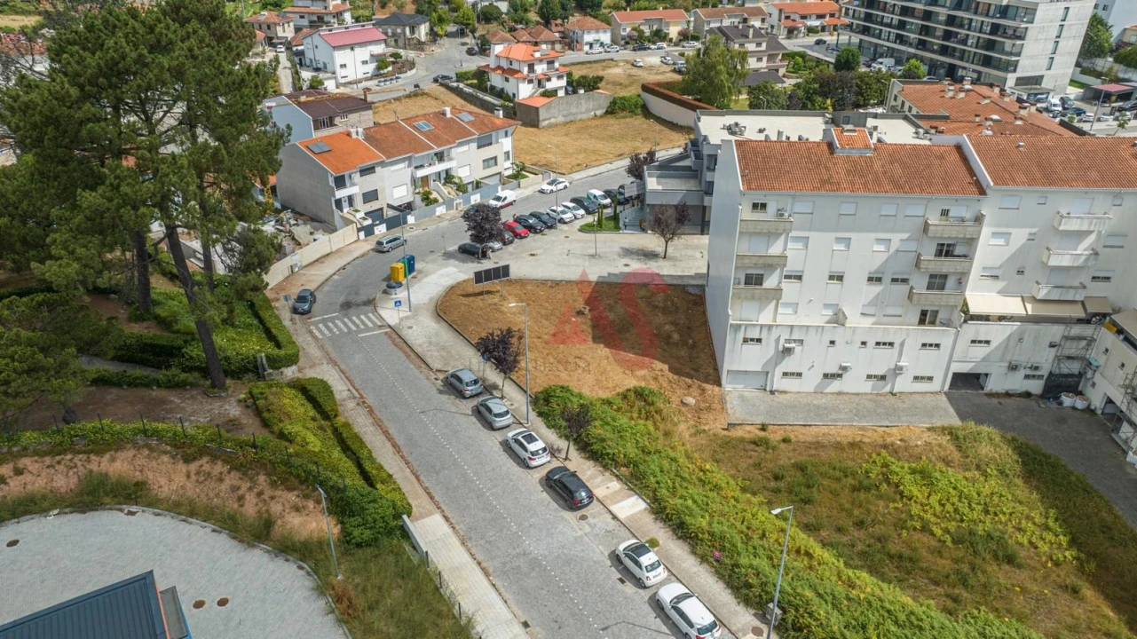 Apartamento T2 para Venda em Cristelos, Boim e Ordem Foto 13