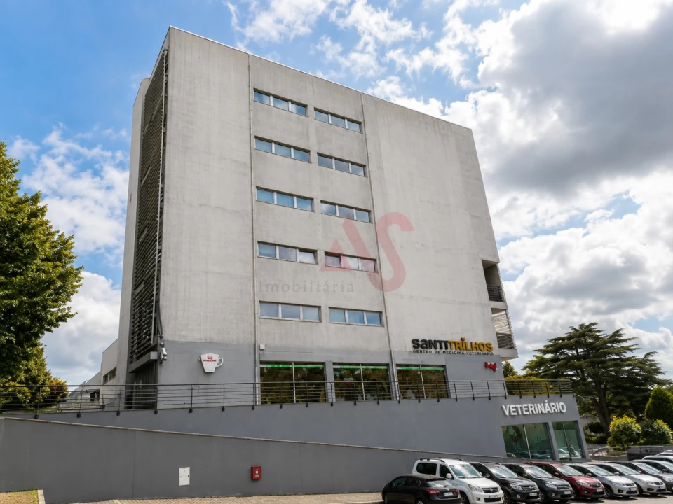 Escritório para Arrendamento em Ermesinde Foto 2