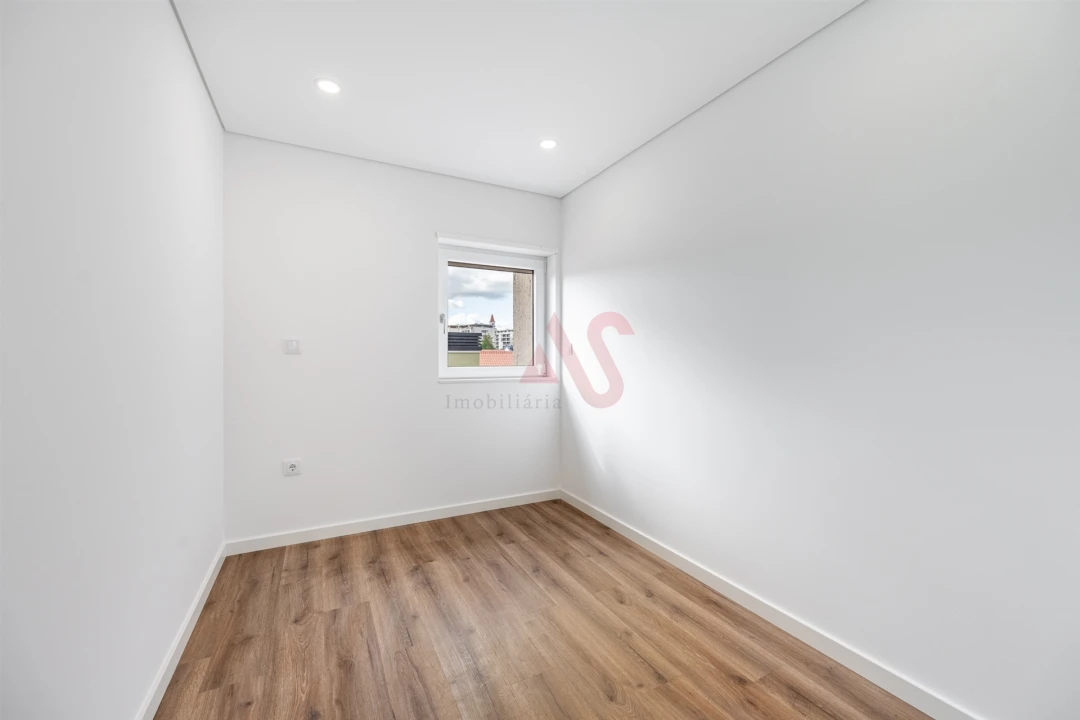 Apartamento T2 para Venda em Caldas de Vizela (São Miguel e São João) Foto 6