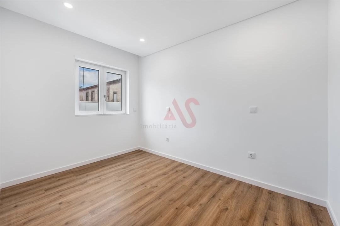 Apartamento T1 para Venda em Caldas de Vizela (São Miguel e São João) Foto 5