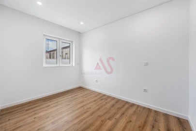 Apartamento T1 para Venda em Caldas de Vizela (São Miguel e São João)