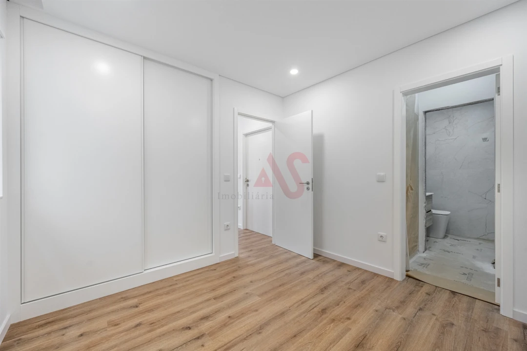Apartamento T1 para Venda em Caldas de Vizela (São Miguel e São João) Foto 4