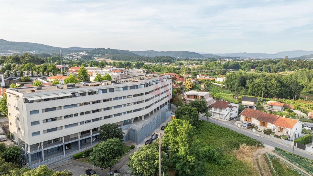 Apartamento T3 para Venda em Caldelas Foto 2