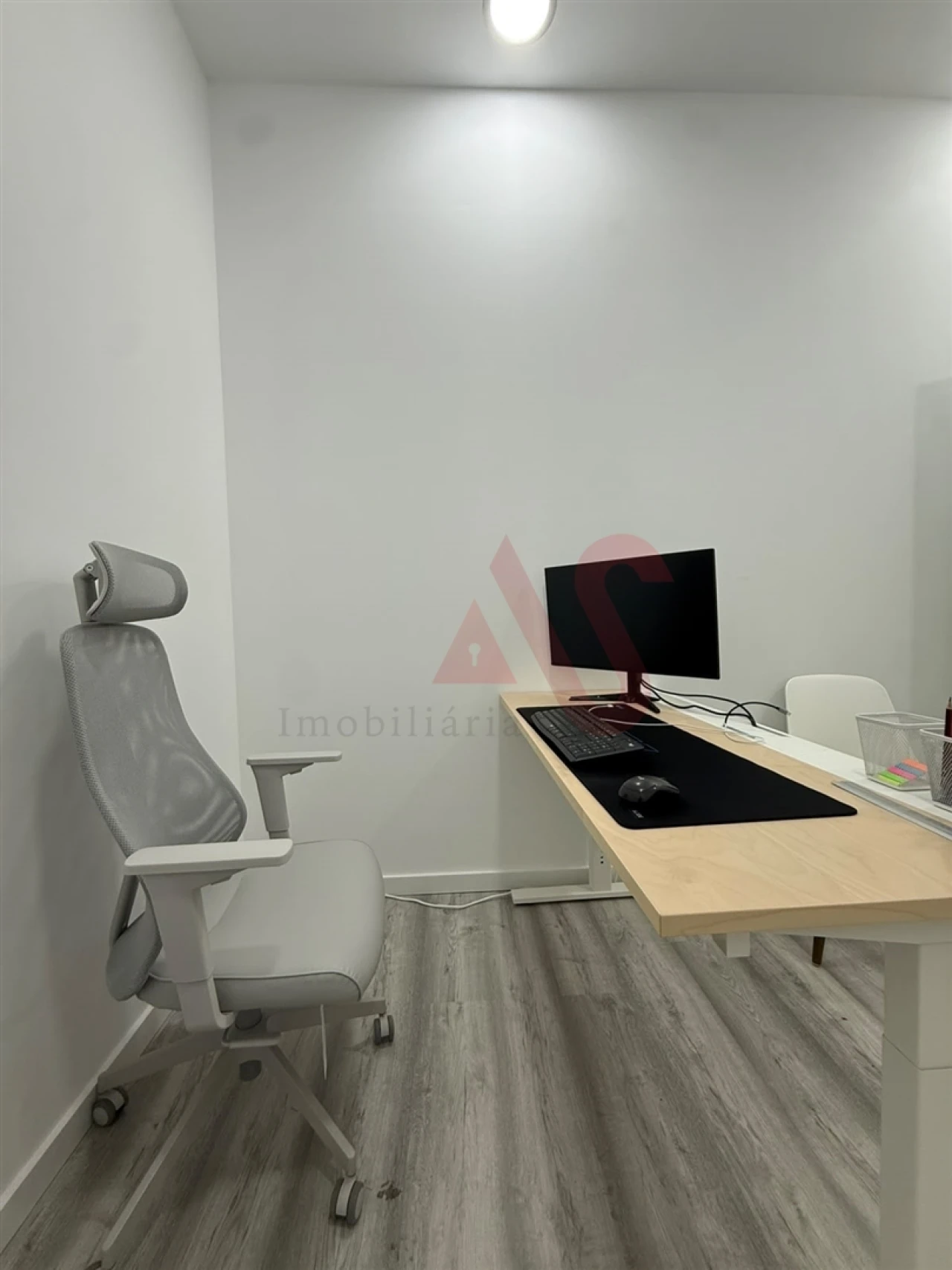 Escritório para Arrendamento em Pontinha e Famões Foto 3