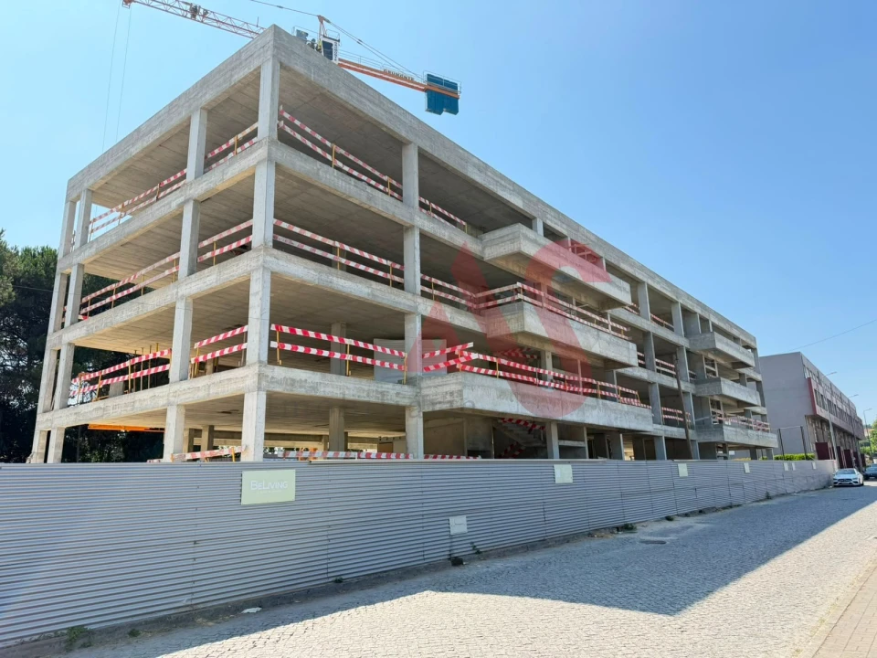 Apartamento T2 para Venda em Vila das Aves Foto 12