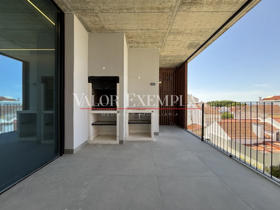 Apartamento T2 para Venda em Alcochete Foto 9
