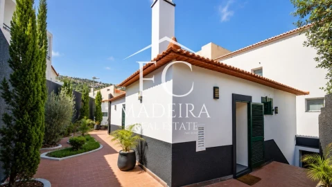 Moradia T3 para Venda em Santa Cruz