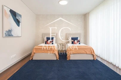 Apartamento T4 para Venda em Funchal (Se)
