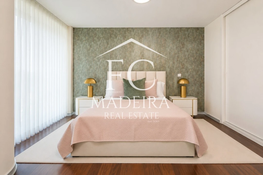 Apartamento T4 para Venda em Funchal (Se) Foto 10