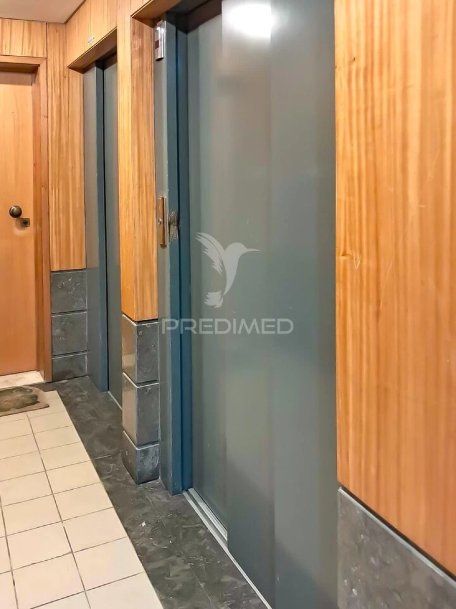 Apartamento T2 para Venda em Caparica e Trafaria Foto 6