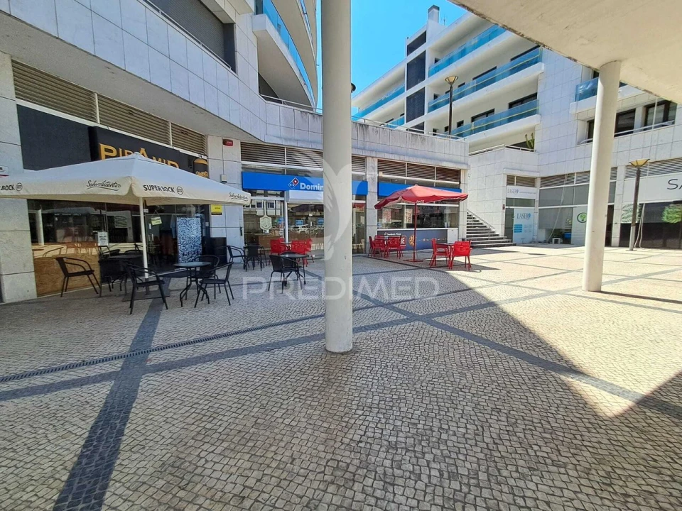 Loja para Trespasse em Almada, Cova da Piedade, Pragal e Cacilhas Foto 33