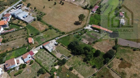 Terreno para Venda em Nogueira do Cravo