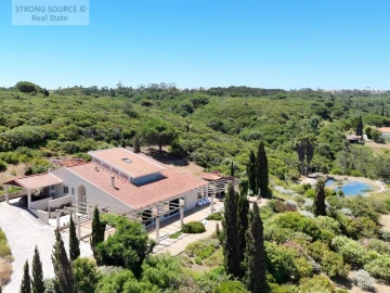 Quinta T7 para Venda em Sesimbra (Castelo)