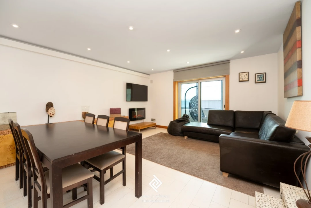 Apartamento T3 para Venda em Mafamude e Vilar do Paraíso Foto 4