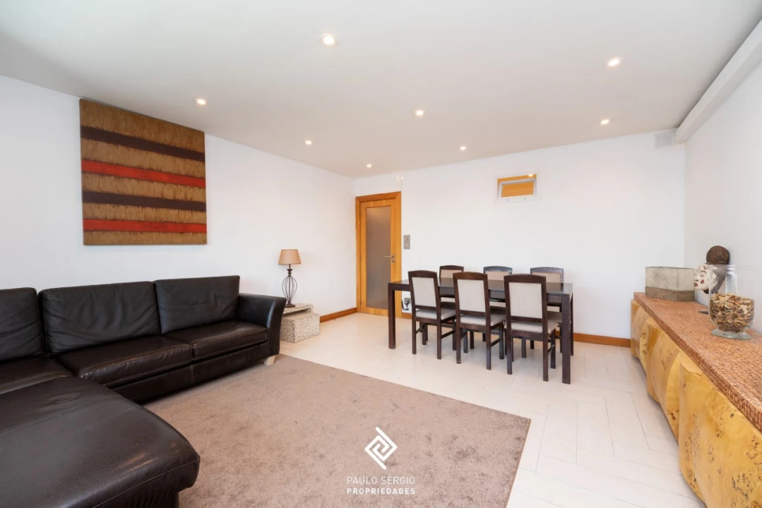 Apartamento T3 para Venda em Mafamude e Vilar do Paraíso Foto 5