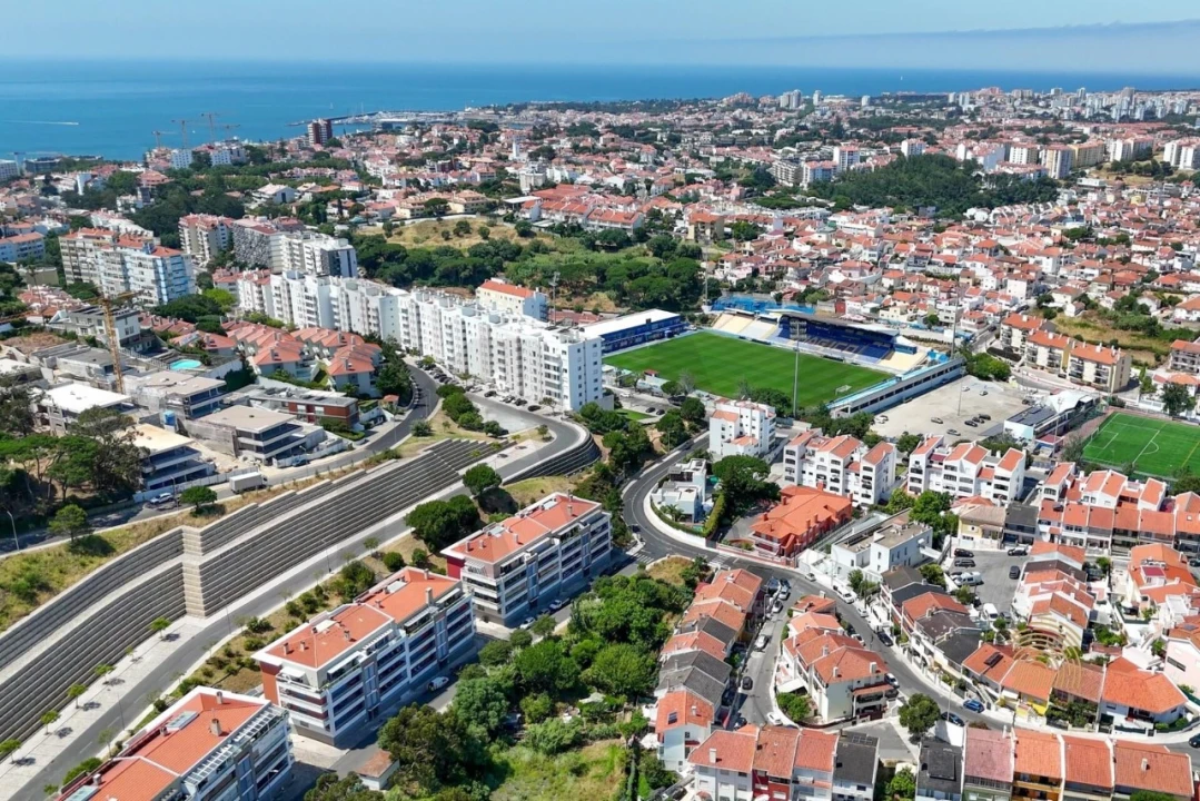 Apartamento T2 para Venda em Cascais e Estoril Foto 3