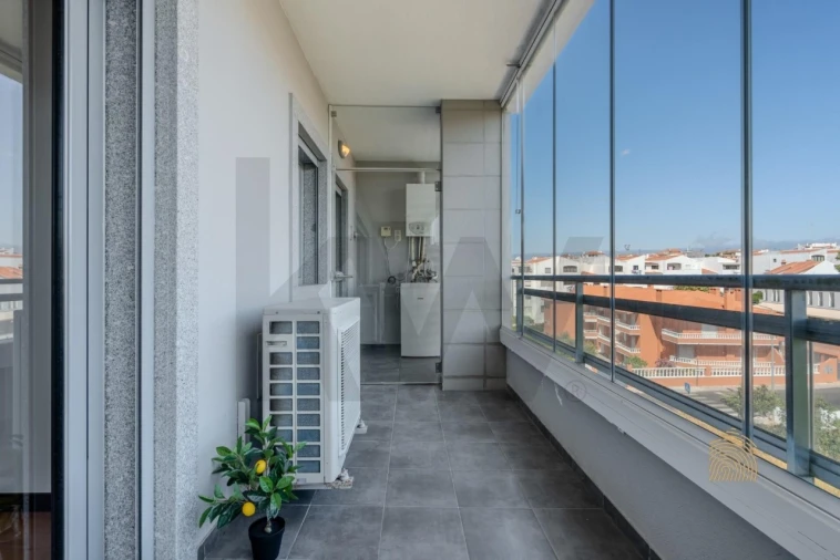 Apartamento T2 para Venda em Cascais e Estoril Foto 4