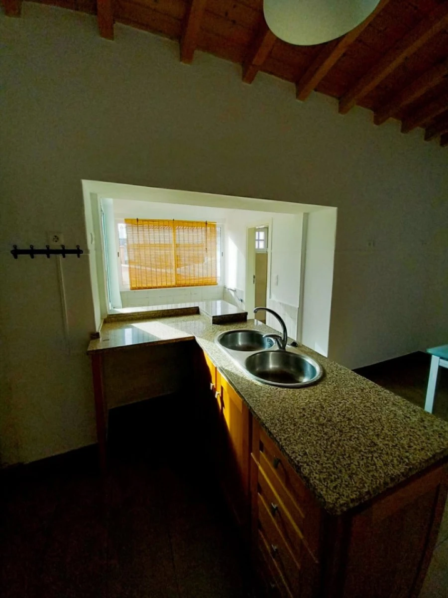 Moradia T4 para Venda em Sé e São Lourenço Foto 28