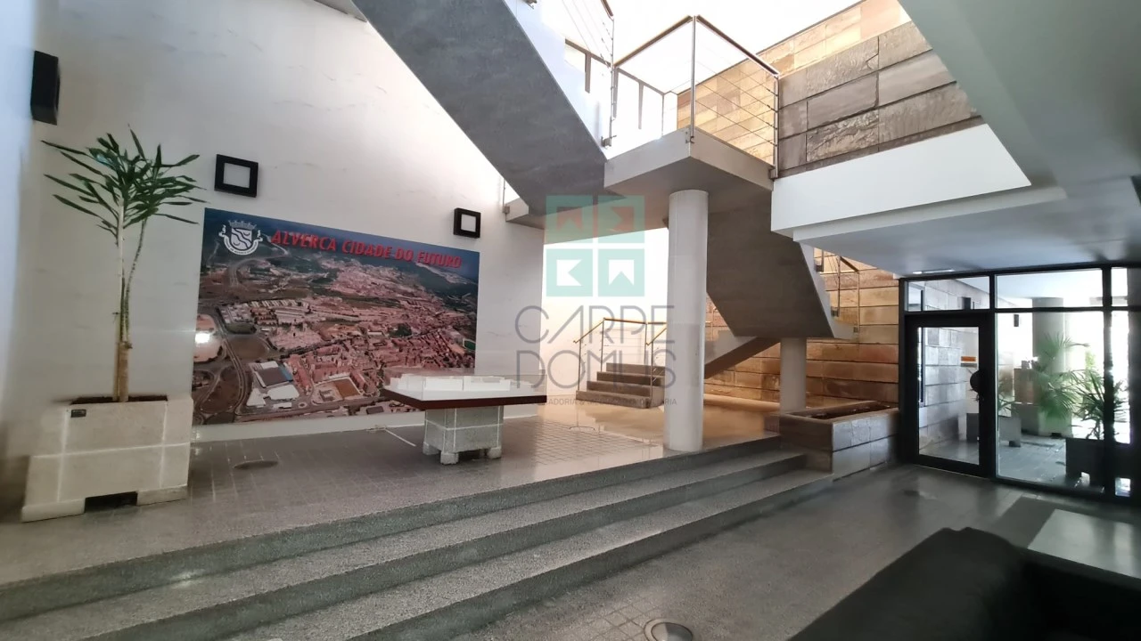Escritório para Arrendamento em Alverca do Ribatejo e Sobralinho Foto 44